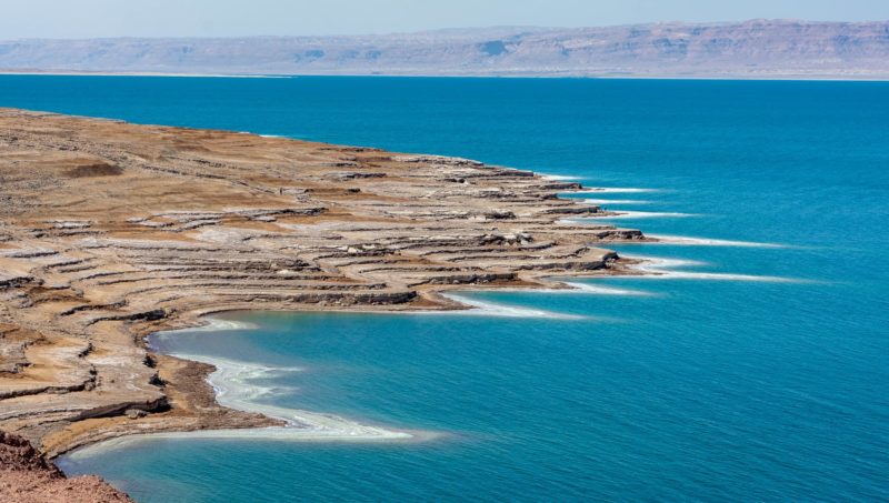 le sel de la mer morte durant un voyage en Jordanie