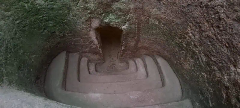 Entrée dans les temples