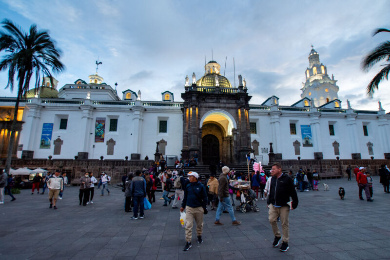 la place principale de Quito
