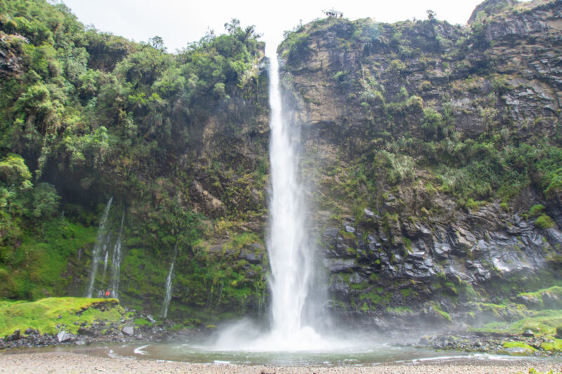 l'incroyable cascade de Condo Machay