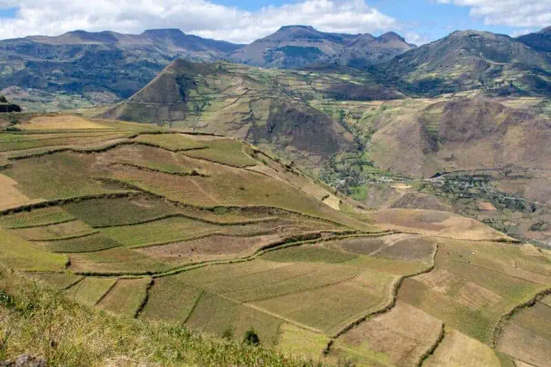 la route vers Alausi