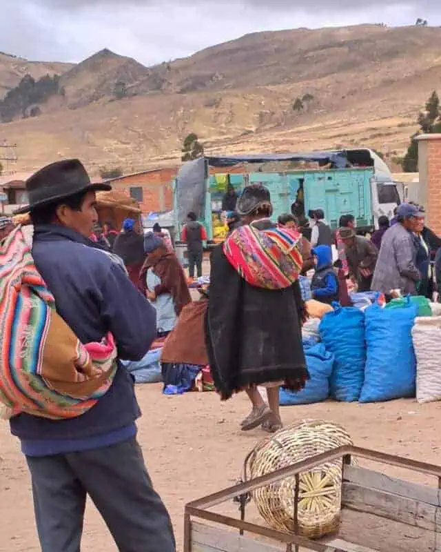 le marché de Tarabuco