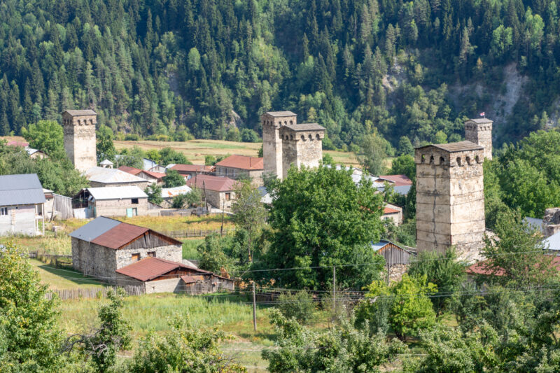 les tours vers Mestia