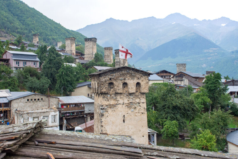 les tours de Mestia en Svanétie