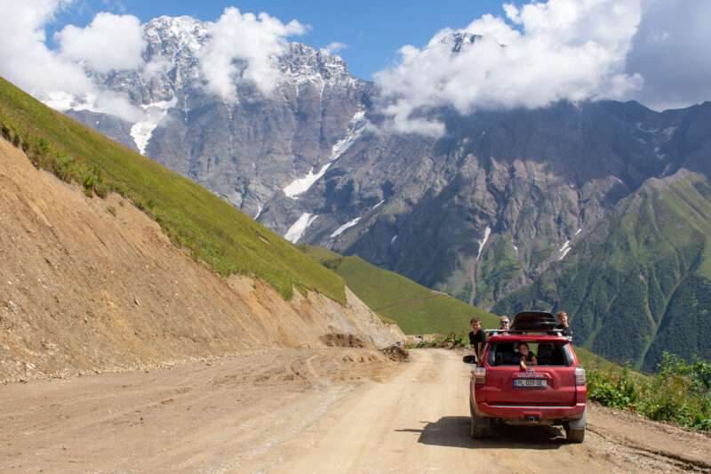 notre 4X4 en Svanétie