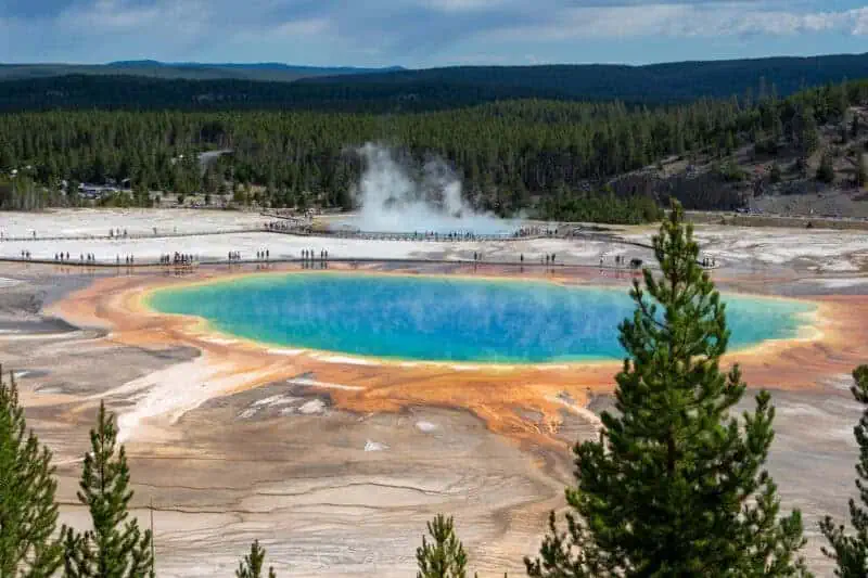 grand prismatic à yellowstone